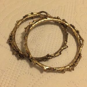 Branch design gold bracelets